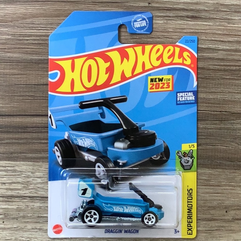 Hot Wheels Draggin’ Wagon Car Racing Vehicle HW Hotwheels 2023 Mainline HW new